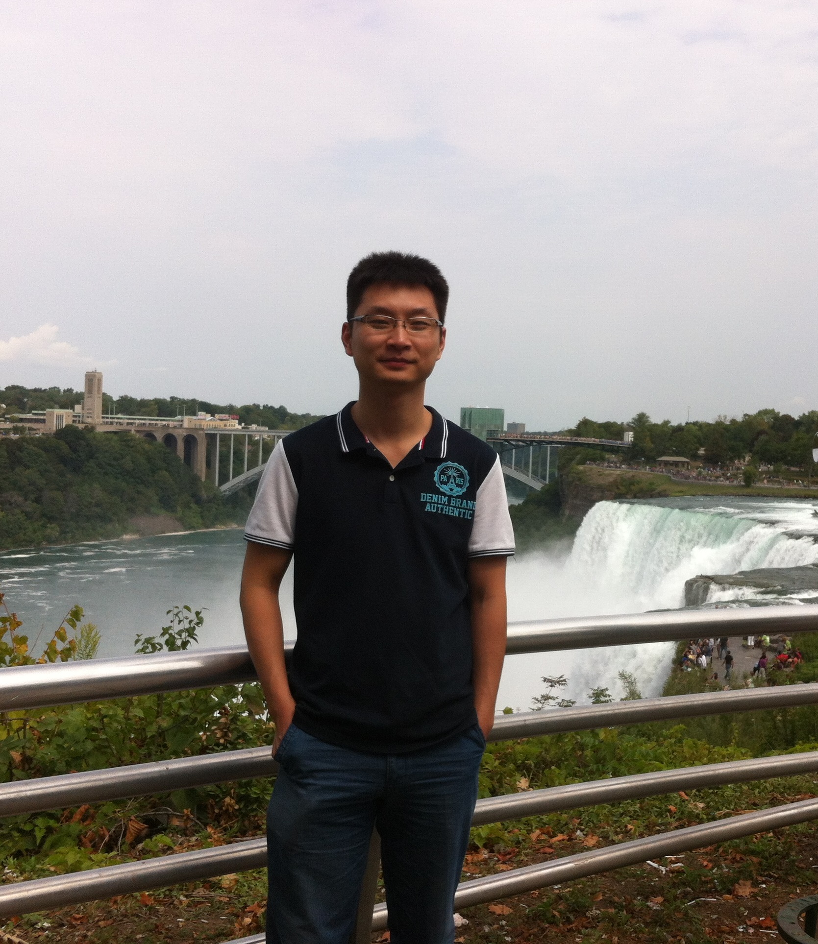 WANBO.COM万搏体育(中国大陆)科技公司创新论坛第一千四百五十九讲：Ultra-cold gases---A “hot” dish of the “coldest” matter in physics