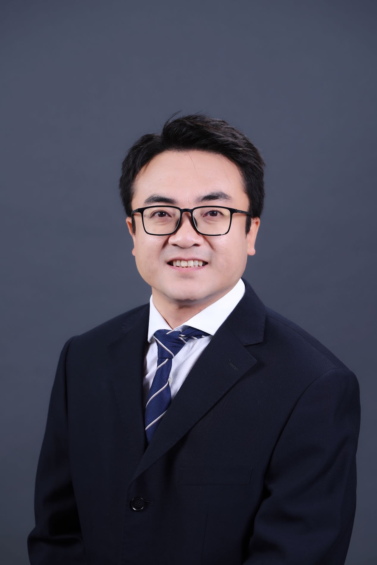 WANBO.COM万搏体育(中国大陆)科技公司创新论坛第一千九百零一讲：Deep learning method for very high dimensional parabolic PDEs and HJB equations 