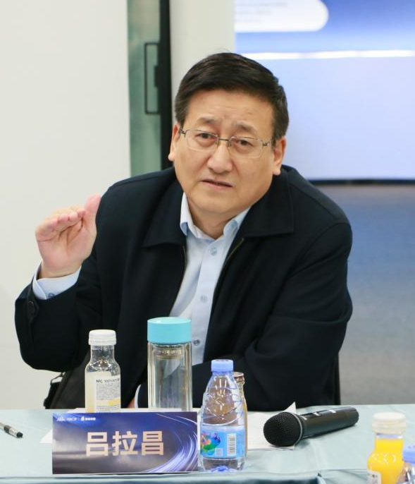 WANBO.COM万搏体育(中国大陆)科技公司创新论坛第一千四百二十六讲：城市知识创新职能的发展与测度