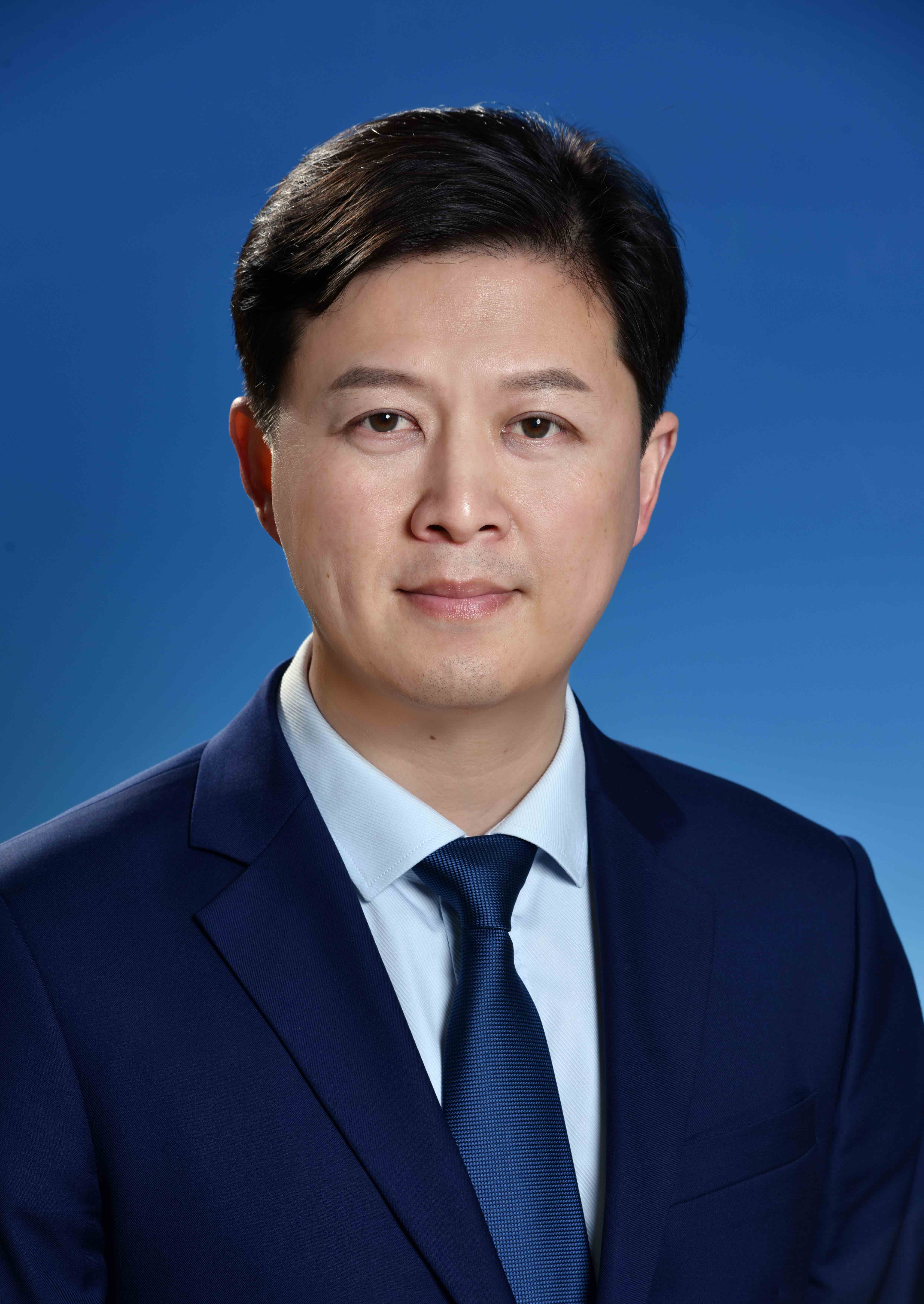 WANBO.COM万搏体育(中国大陆)科技公司创新论坛第一千二百一十四讲暨120周年校庆年系列活动：多核磁共振成像及应用