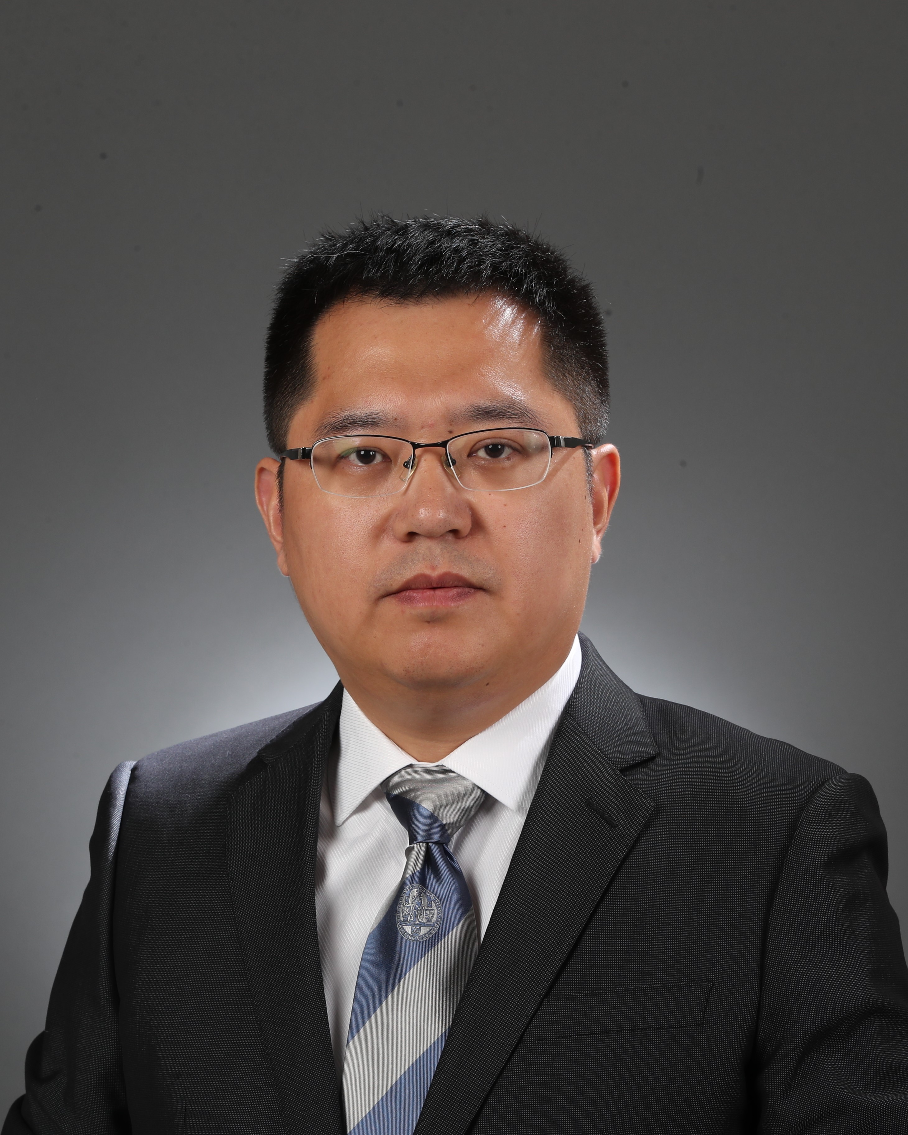 WANBO.COM万搏体育(中国大陆)科技公司创新论坛第一千二百二十六讲暨120周年校庆年系列活动：三个罂粟属物种染色体级基因组揭示BIA通路补丁式跳跃演化机制