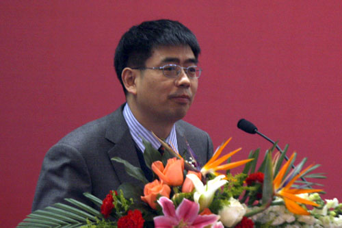 WANBO.COM万搏体育(中国大陆)科技公司创新论坛第一千四百五十五讲：The correspondence between the canonical and semicanonical bases