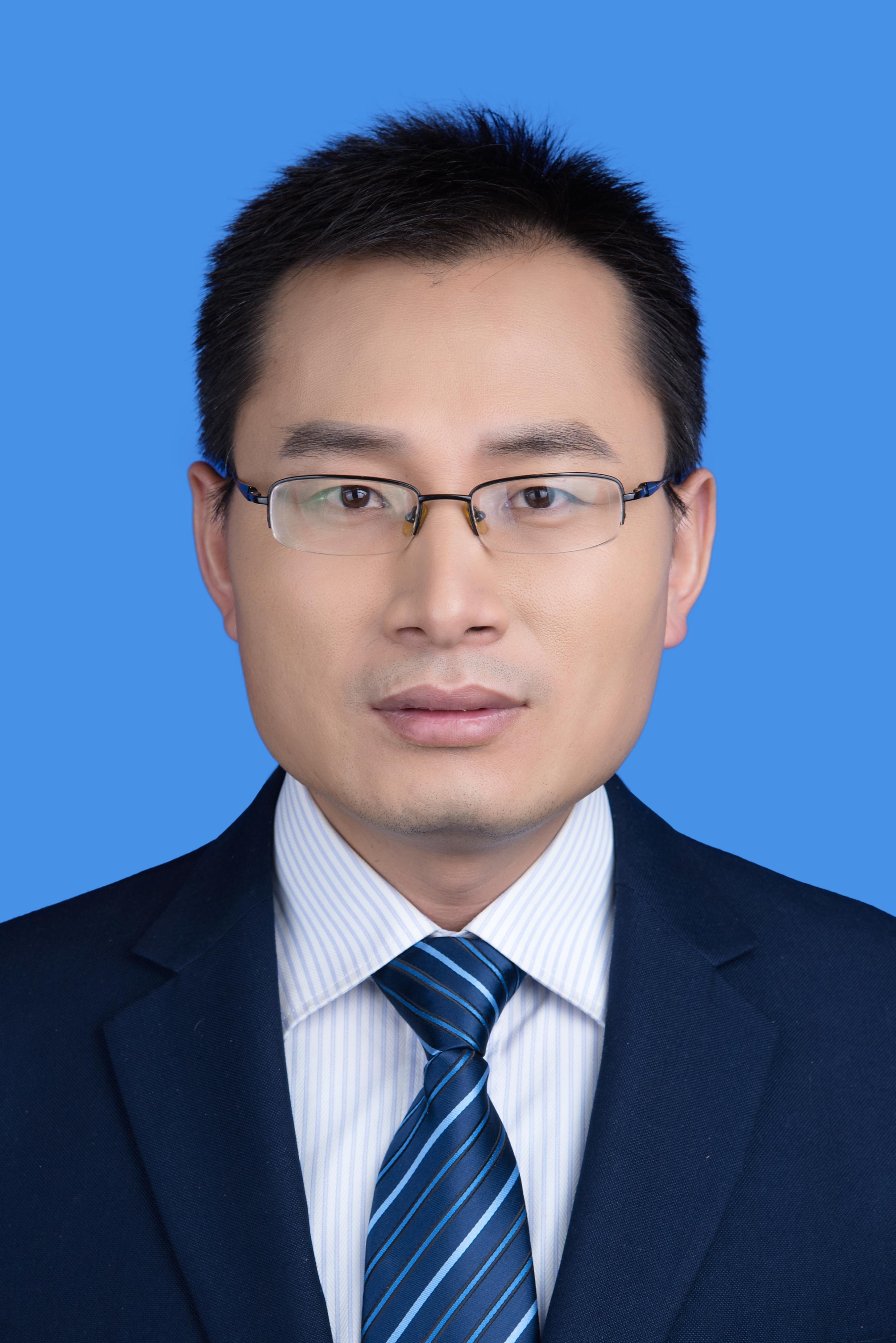 WANBO.COM万搏体育(中国大陆)科技公司创新论坛第九百八十四讲暨校庆118周年学术讲座：基金申请的一点体会