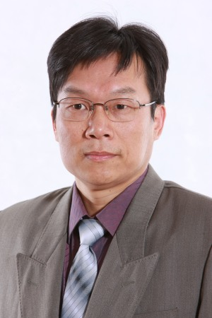 WANBO.COM万搏体育(中国大陆)科技公司创新论坛第一千九百三十四讲：强场物理前沿